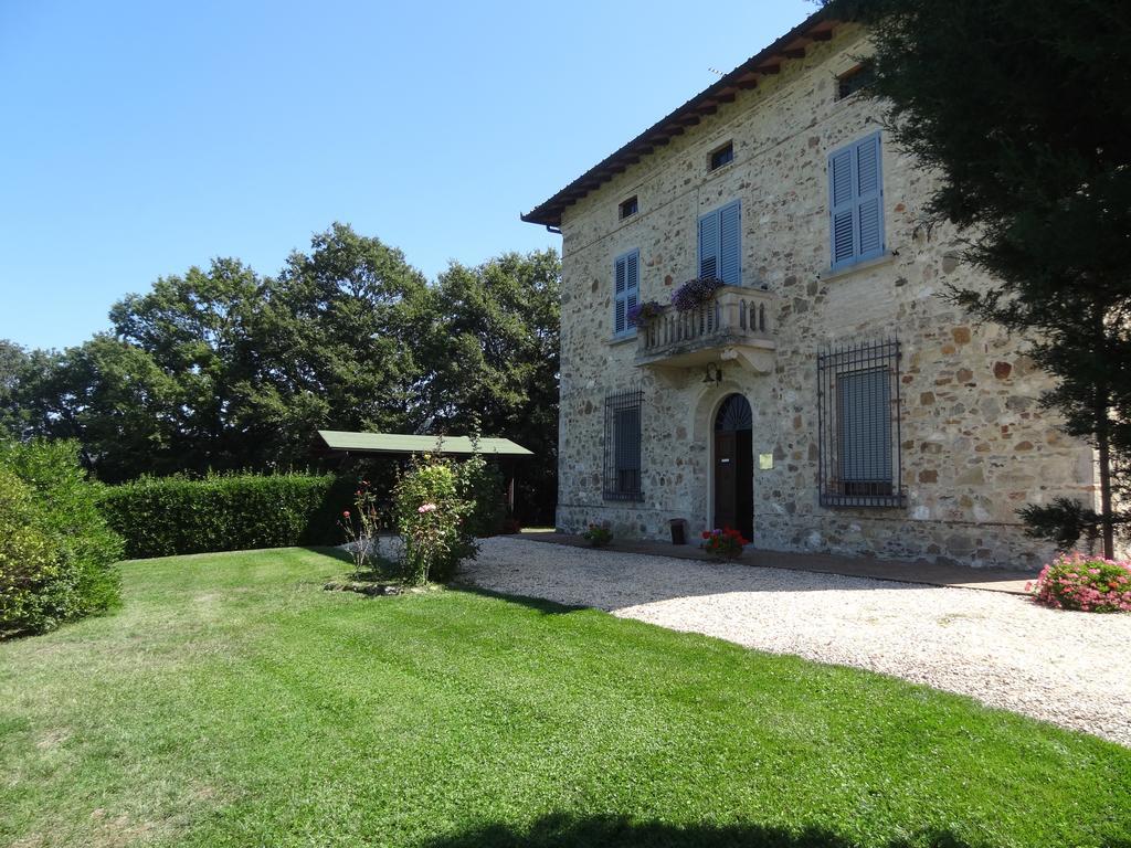 Hostal Borgo Il Villino Casole dʼElsa Exterior foto