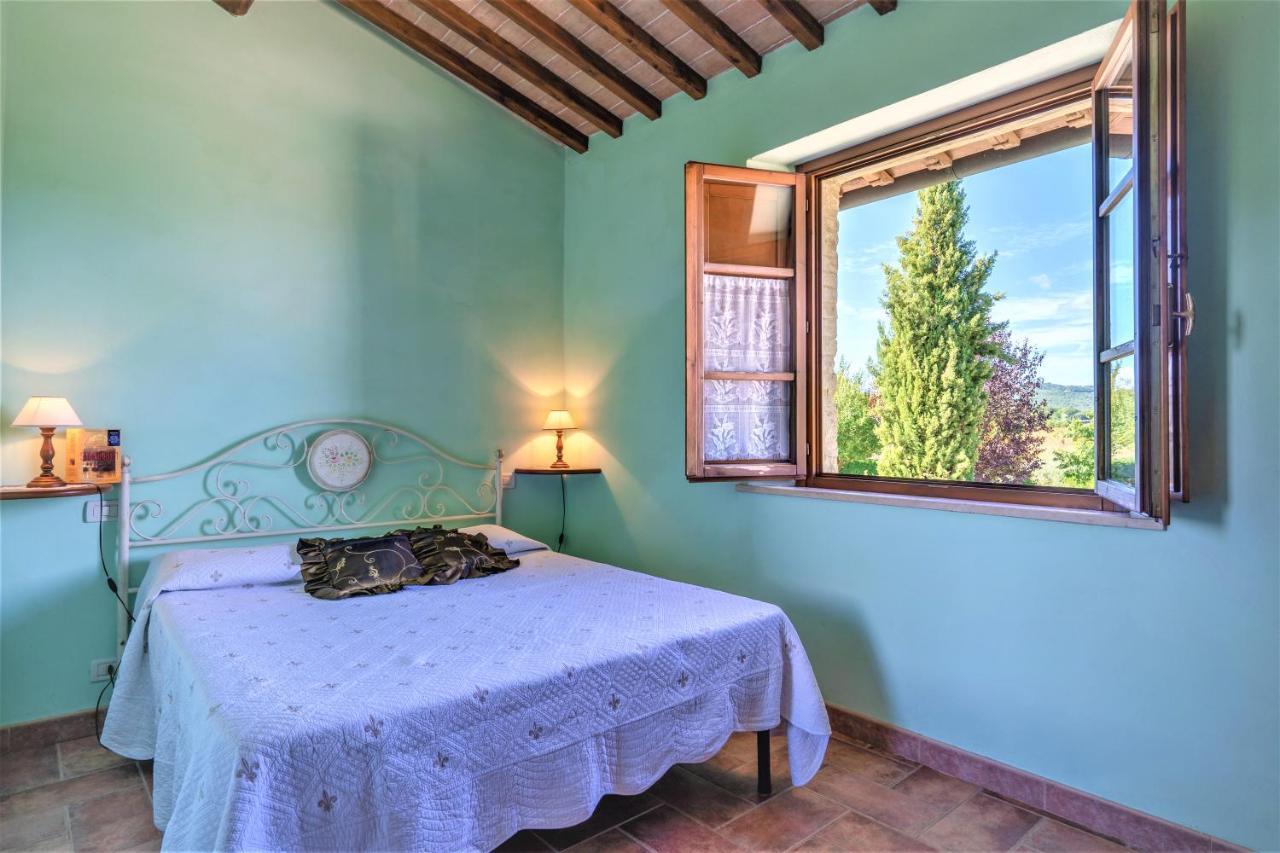 Hostal Borgo Il Villino Casole dʼElsa Exterior foto
