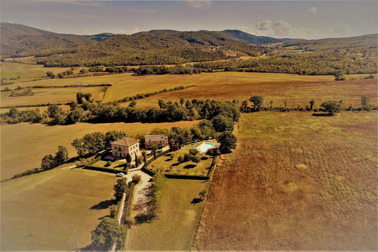 Hostal Borgo Il Villino Casole dʼElsa Exterior foto