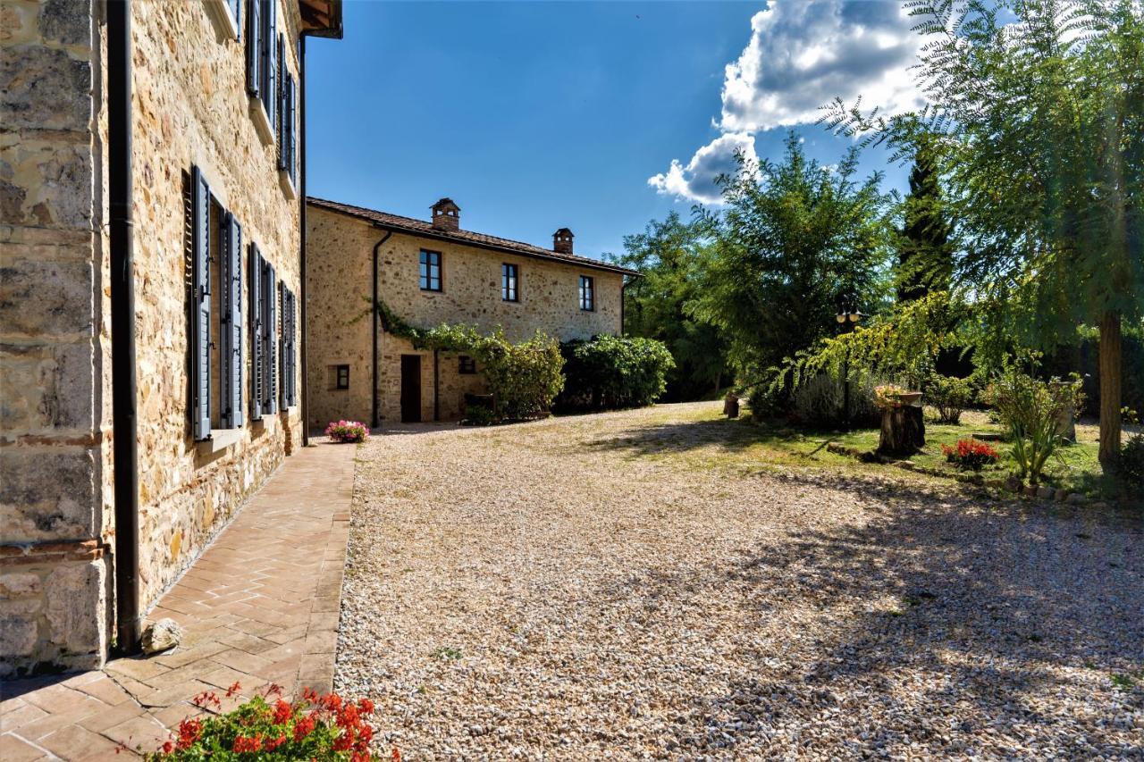 Hostal Borgo Il Villino Casole dʼElsa Exterior foto